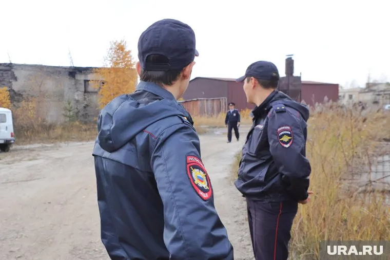 Пока подозреваемых нет, но среди возможных фигурантов дела — полицейские и росгвардейцы