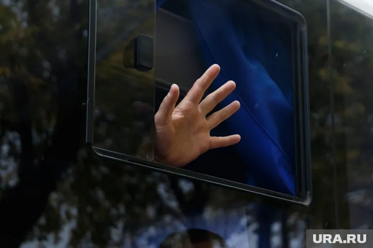 В Донецке произошел обстрел рейсового автобуса, заявил Алексей Кулемзин