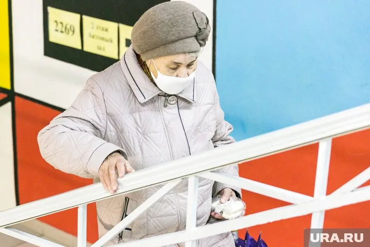 Теплая погода способствует распространению вирусов, сказал Евгений Машковский