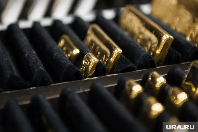Жительницы Челябинска стали чаще интересоваться украшениями из красного золота