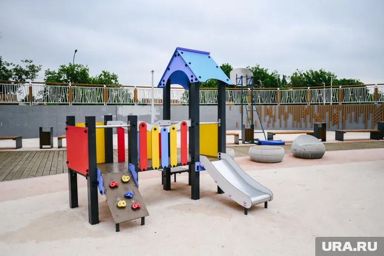 В Лабытнанги на 20 детских площадках выявлены нарушения (фото из архива)