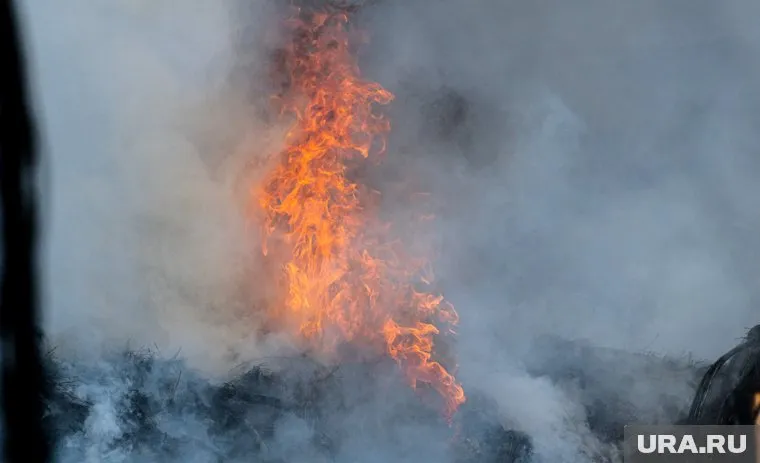Пострадал вход в здание (фото из архива)
