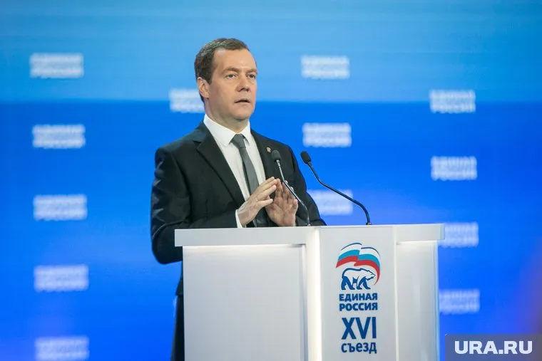 Медведев заявил, что за реализацию нацпроектов будет предусмотрена личная ответственность