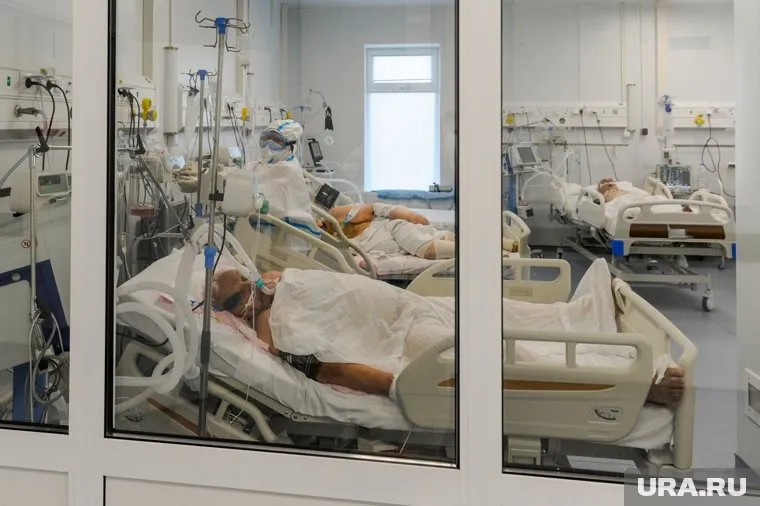 При неправильном питании и малом потреблении воды растет риск заболевания коронавирусом, заявил Алексей Хухрев