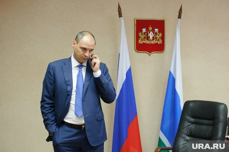 Денис Паслер сегодня показал себя крайне авторитетным чиновником
