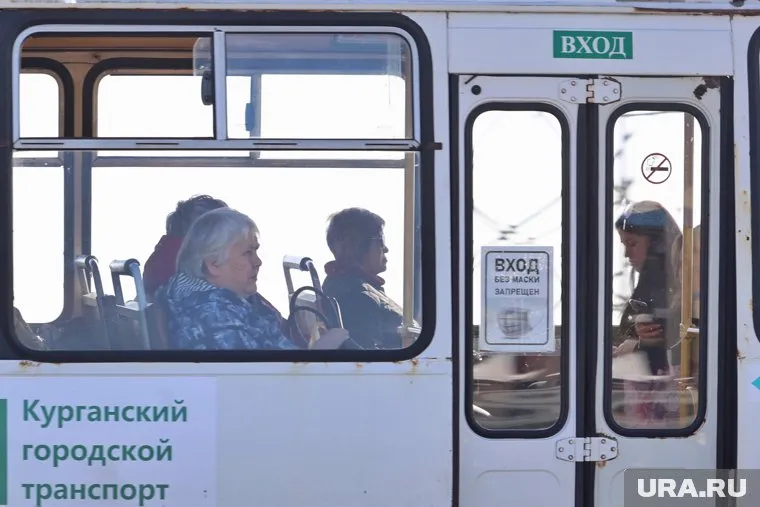 В ходе проверки выяснилось, что в настоящее время не организовано регулярное автобусное сообщение в Мишкинском округе