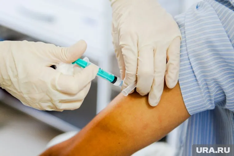 Дмитрий Песков сообщил, что план в 60% привитых россиян не будет достигнут