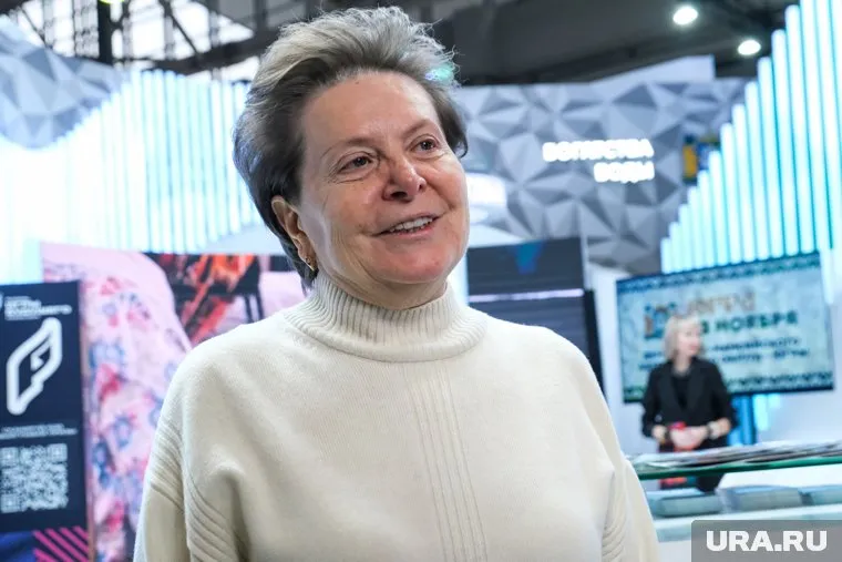 Комарова обещала осуществить мечты детей до Нового года