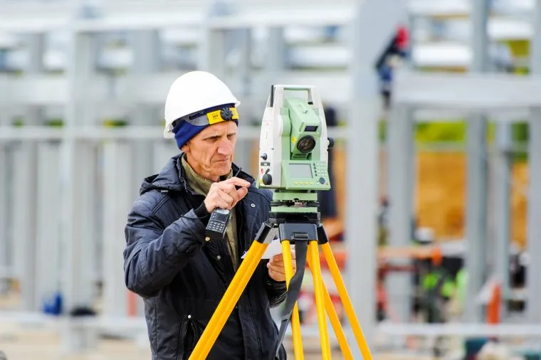 Алексей Текслер на строительстве областной инфекционной больницы. Челябинск 