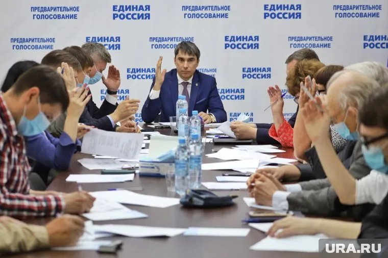 У курганских единороссов не хватило полномочий, чтобы разобраться с возможным вбросом голосов