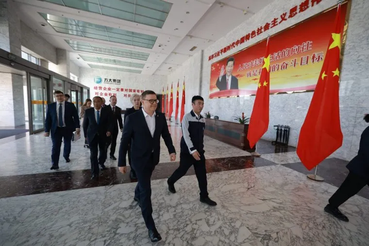 Алексей Текслер ознакомился с опытом работы Северной корпорации тяжелого машиностроения