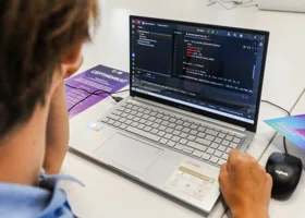 В челябинских офисах больше всего зарабатывают программисты