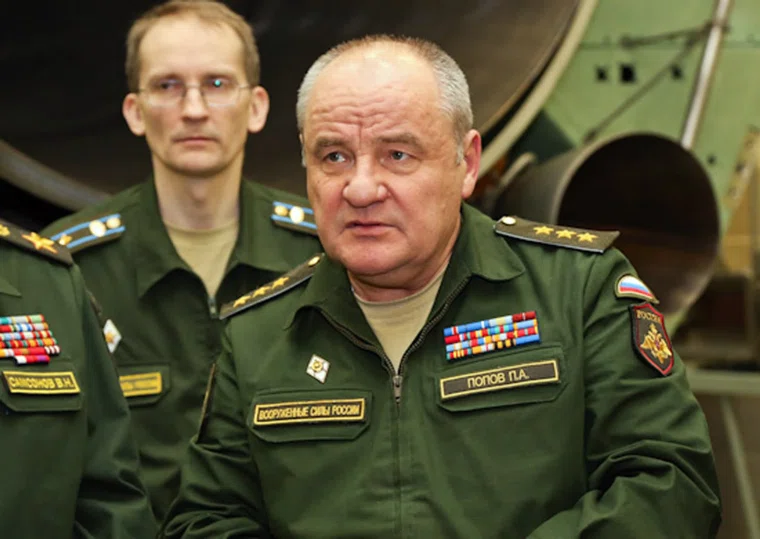 Имущество экс-замминистра обороны Попова арестовано на 100 млн рублей, передает Минобороны