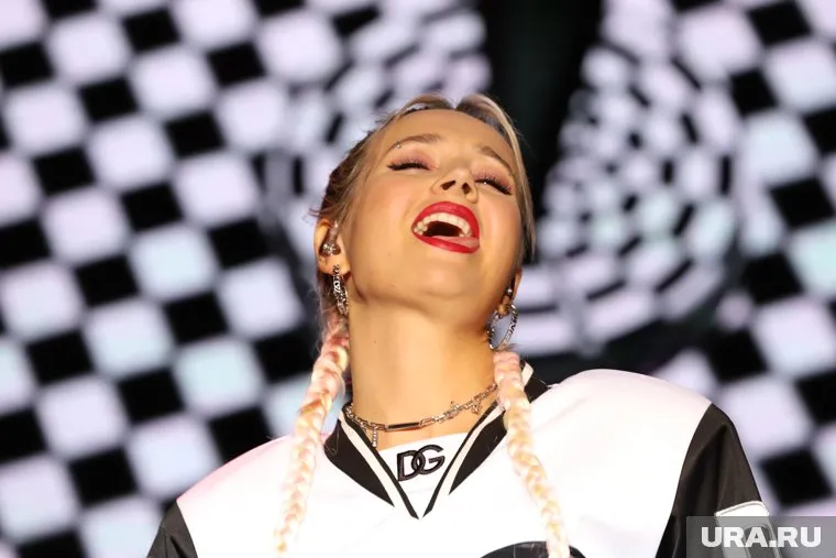 На шоу для Клавы Коки самое ужасное — вечное чувство голода