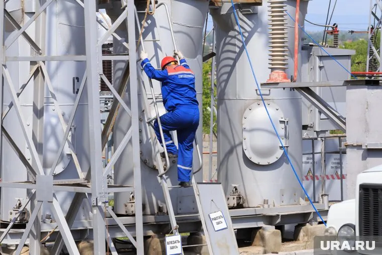 Электромонтер в ХМАО может зарабатывать от 85 000 рублей