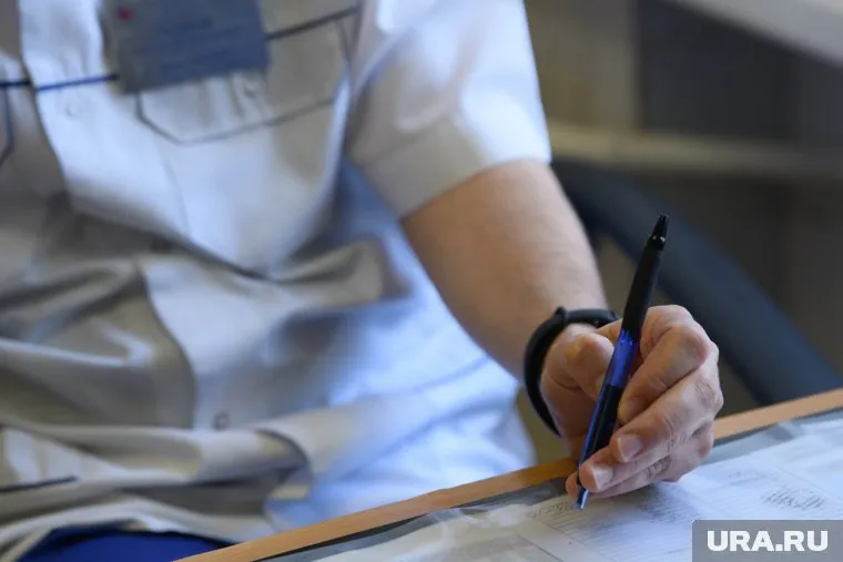 Диагноз установлен в первые сутки после начала эпидемиологического расследования