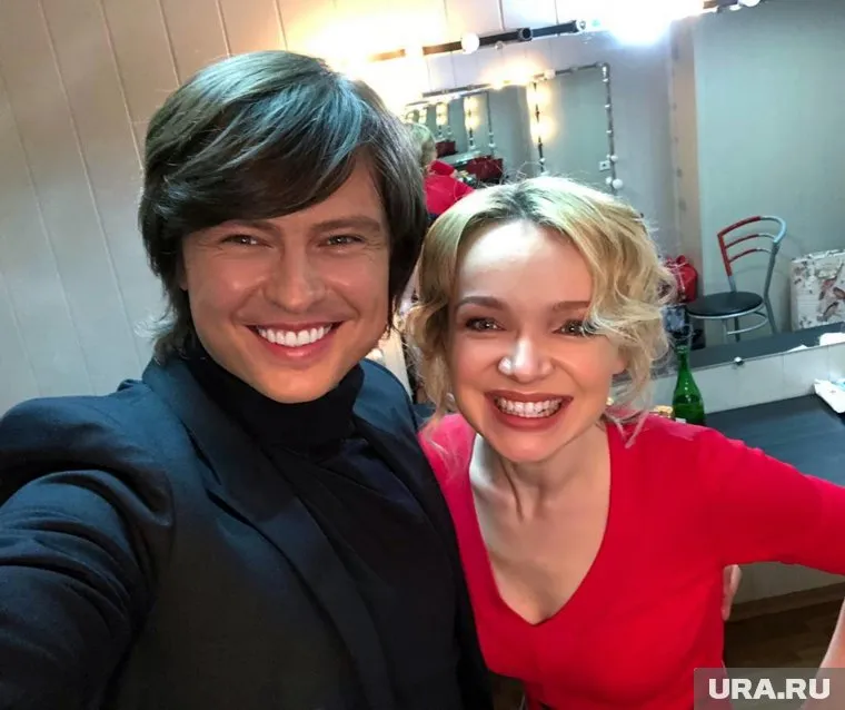 Два артиста могут сыграть фейковую свадьбу