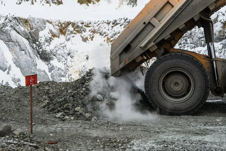 Объекты комбината "Святогор" в районе Шемурского хребта. Свердловская область