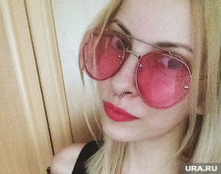 Жительница Барнаула опубликовала несколько понравившихся картинок, которые эксперты признали экстремистскими