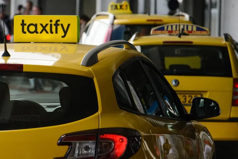 Виды Венгрии. Будапешт, Сзалка, Пакш