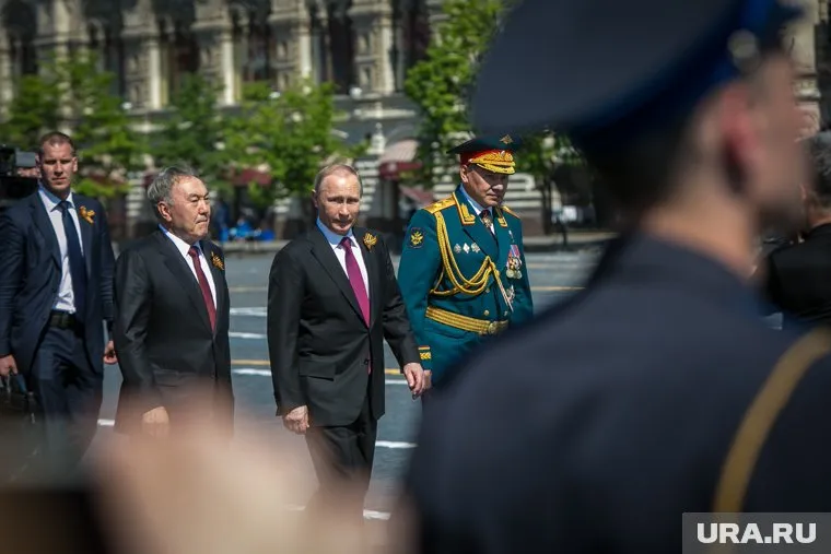 Запад угрожает России, заявил Владимир Путин