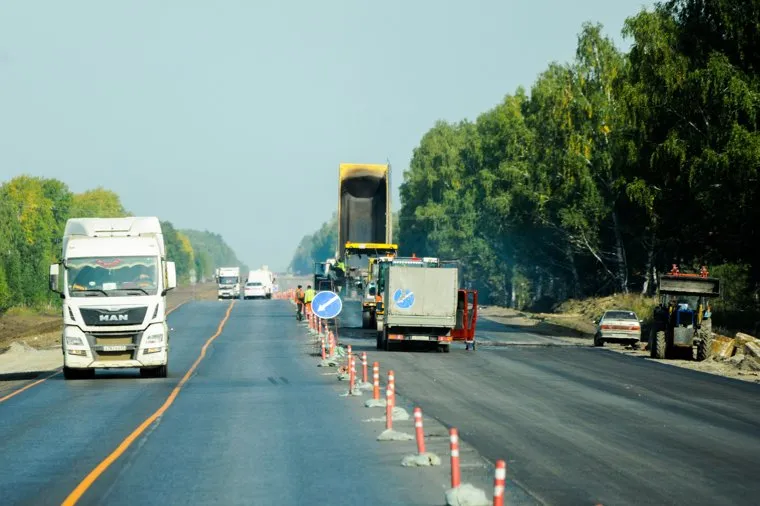 Ремонт федеральной автодороги Челябинск - Екатеринбург. Трасса М5. Челябинск