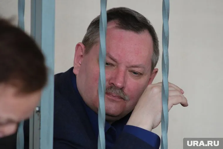 Экс-замначальника УМВД по Курганской области Андрей Шамин обвиняется в коррупционных преступлениях