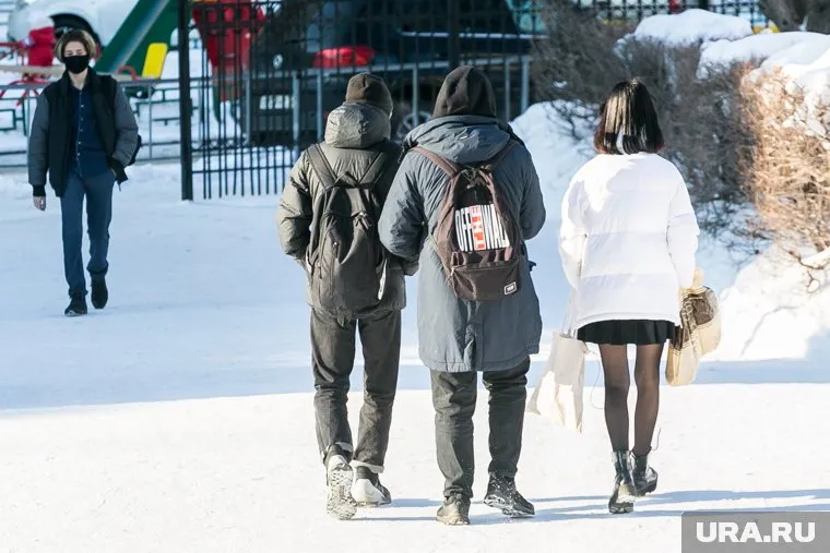 В Тюменской область из 818 заразившихся людей трое подростки