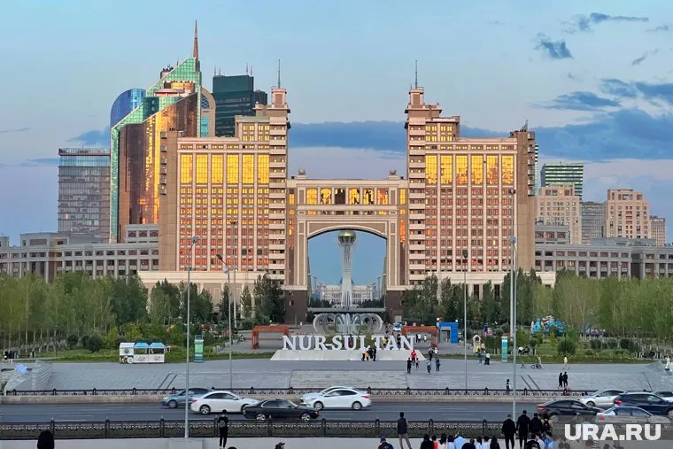 Нур-Султан переименован обратно в Астану