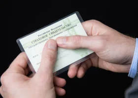 Сенатор рассказала о возможности формирования пенсии школьниками