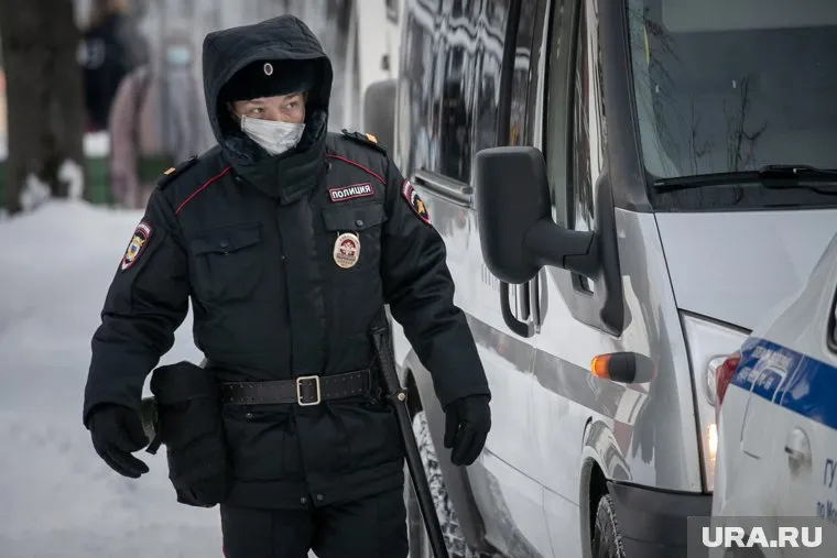Сотрудника полиции ударили во время митингов
(архивное фото)