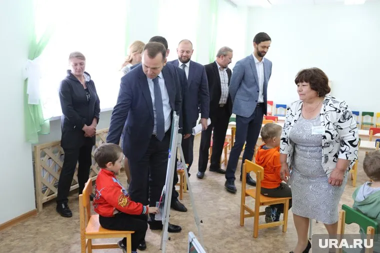 В Курганской области с каждым годом все меньше детей, и все больше пенсионеров. Зауралье может потерять самостоятельность, как субъект РФ