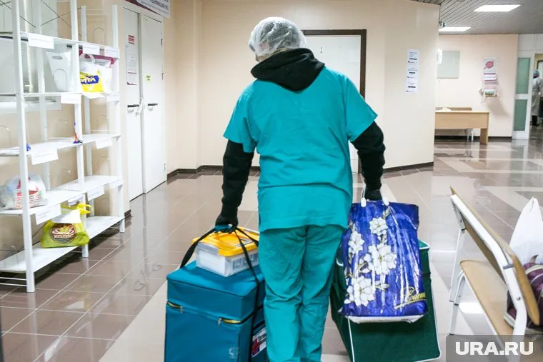 На одну вакансию медика в ЯНАО приходится 1,5 резюме