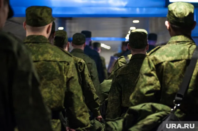 За нарушение запрета военных могут подвергнуть уголовному наказанию