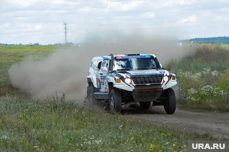Участники «Шелкового пути» должны были финишировать в столице Монголии Улан-Батор