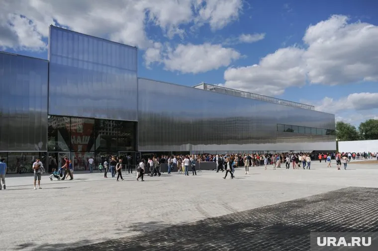 «Гараж» продолжает работать в обычном режиме