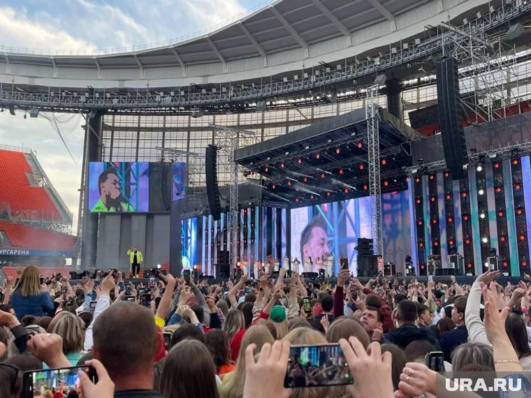 Сергей Жуков признался, что никогда не собирал столько зрителей на концерте в Екатеринбурге