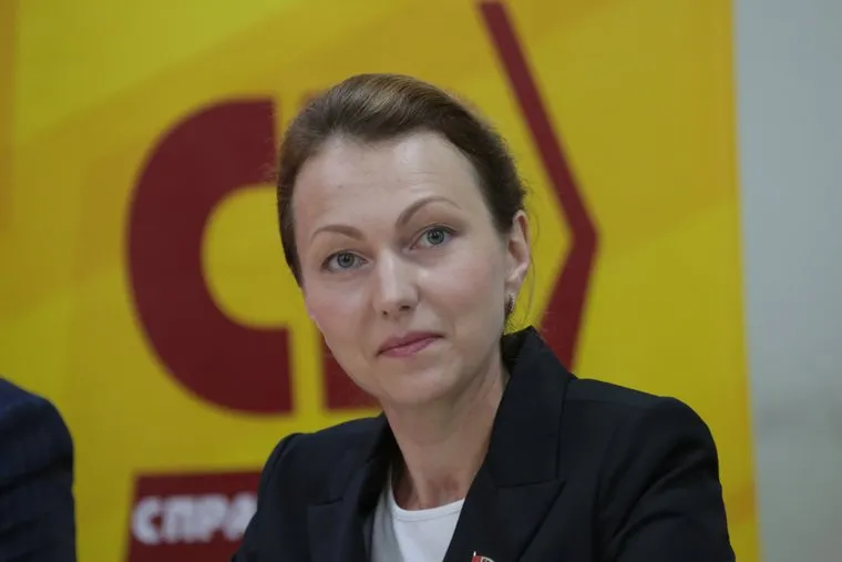 Кандидат в губернаторы Пермского края Александр Репин на пресс-конференции. Пермь