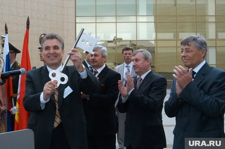29 июня 2006 года — открытие Челябинского государственного музея. Еще живы Петр Сумин и Петр Латышев (первый и второй справа)
