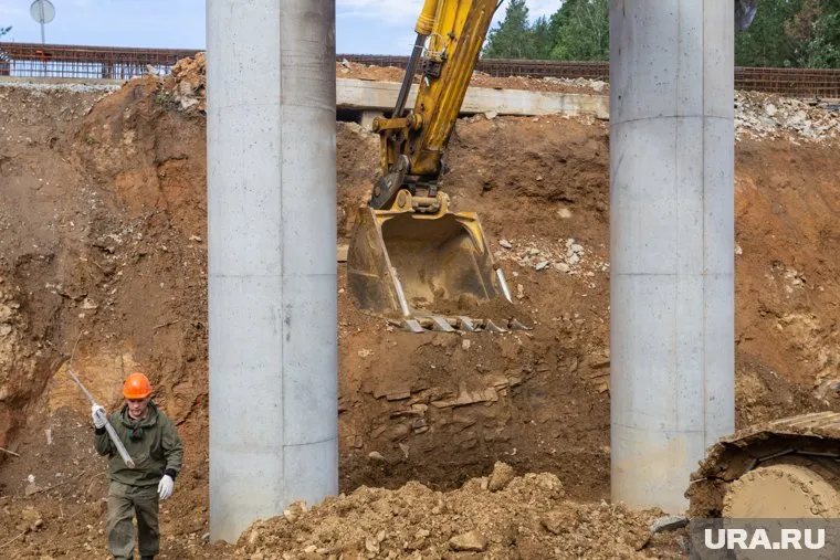 Свердловский участок автобана должны открыть в этом году