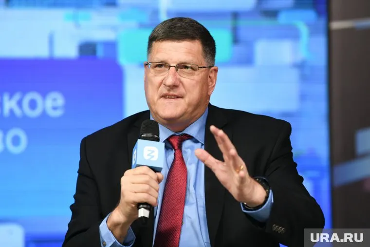 СМИ сообщили об обыске в доме американского экс-разведчика Риттера