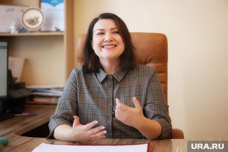 В Заозерном продолжается строительство бассейна КГУ