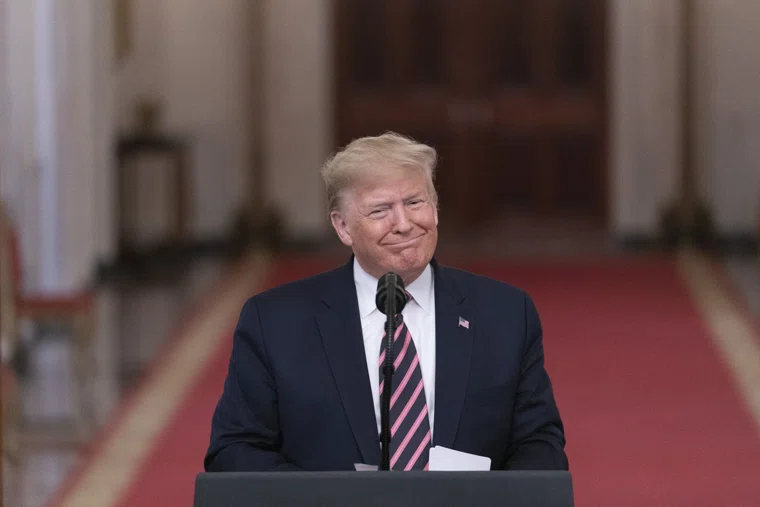 Трамп заявил, что в Белом доме не хватает места для проведения крупных мероприятий