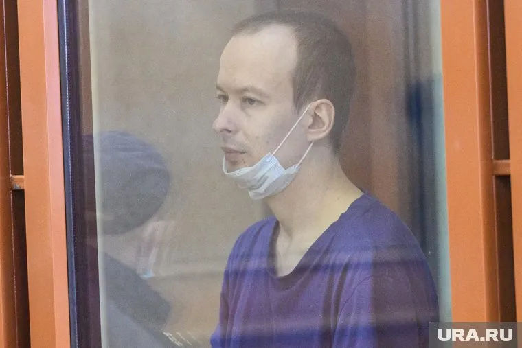 Оказалось, он стоял на учете у психиатра