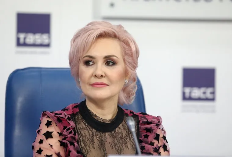 Василиса слышала, что о ней говорят