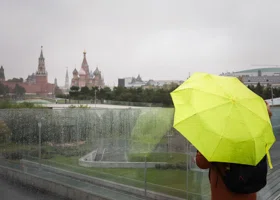 Синоптик рассказал о погоде в Москве и Петербурге 8 и 9 ноября