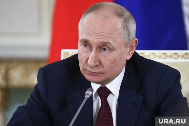 Владимир Путин прибыл на площадку выставки «Россия» на ВДНХ