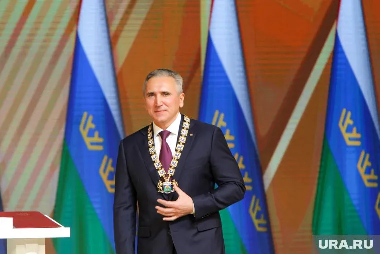 Александр Моор выступил перед депутатами облдумы и чиновниками с ежегодным посланием.