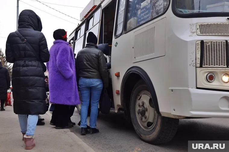 Жителей Купянска эвакуируют из города