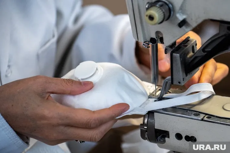 Респираторы предназначены для медицинских работников, подчеркнул Афшин Эмре Кайыпмаз